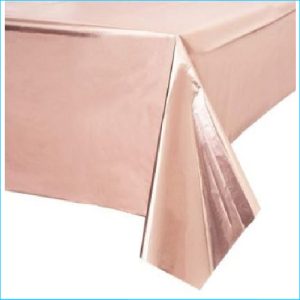 Met R/Gold Rect Tablecover 1.37m x 2.74m