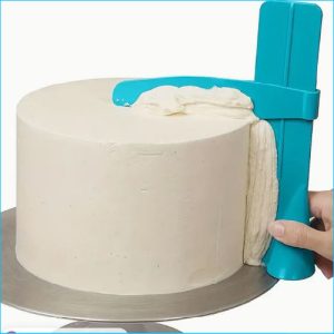 Cake Adjustable Scraper, Smoother TA