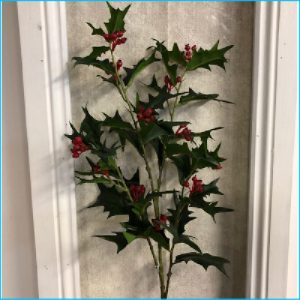 Spray Holly Leaves Green with Berries