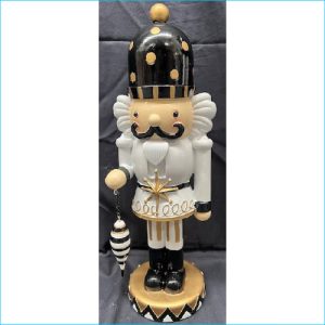 Nutcracker with Finial White Gold 34cm